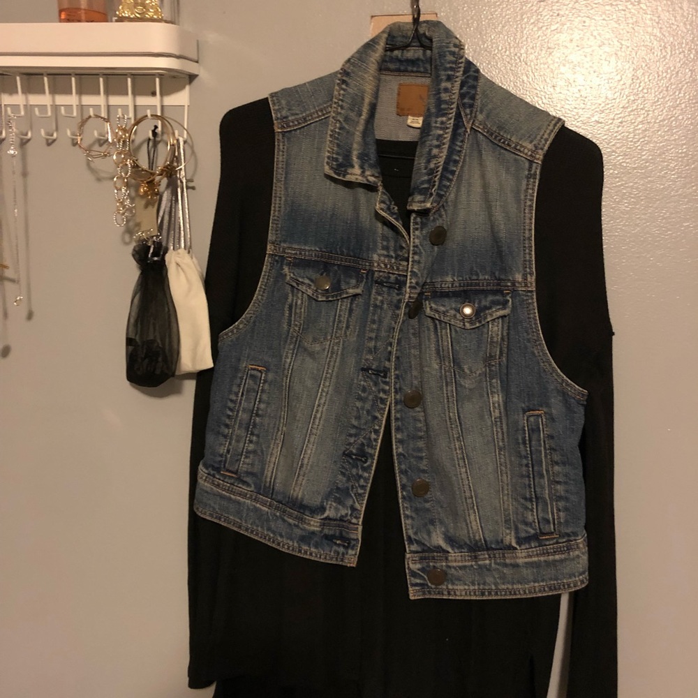 American eagle jean vest